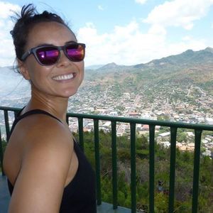 Meet your Posher, Ashley